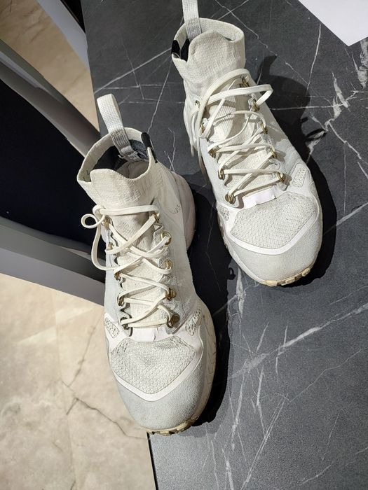 Nike talaria, model rar, cu micile defecte vizuale ce se vad în poze