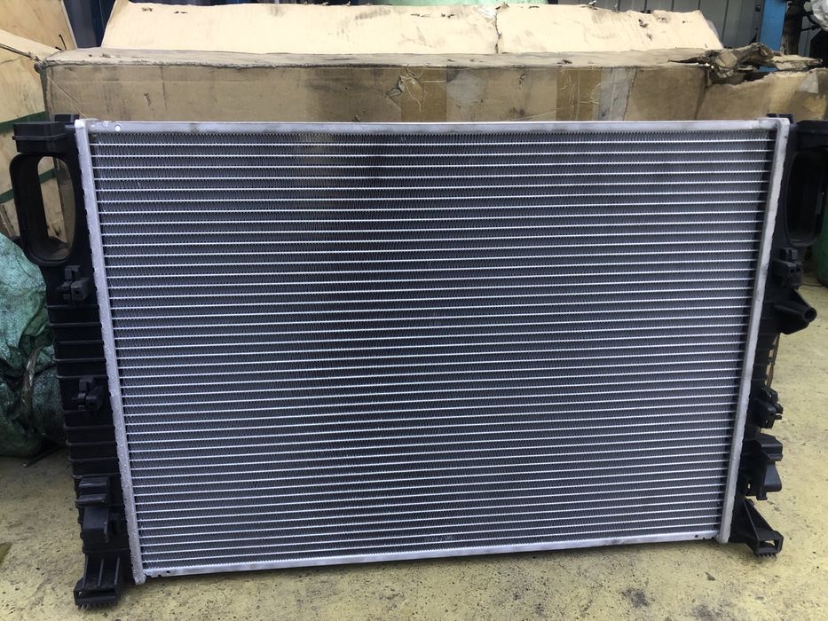 Радиатор w211 на мех кпп