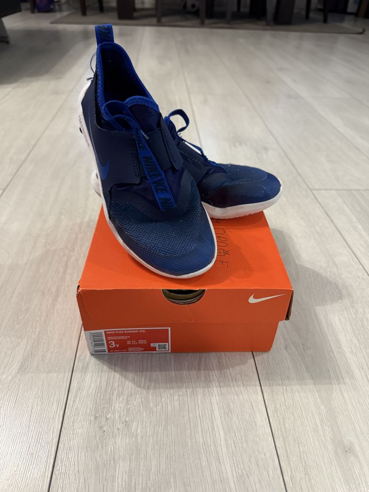 Детски маратонки nike 35 номер
