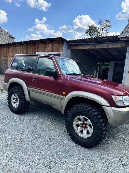 Nissan Patrol Y61