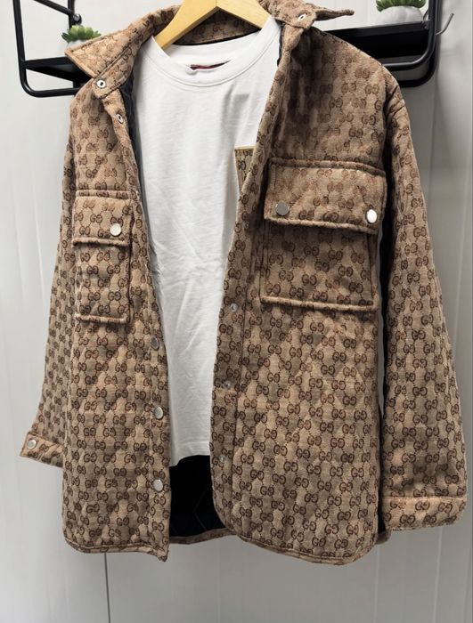 Комплект яке и тениска gucci