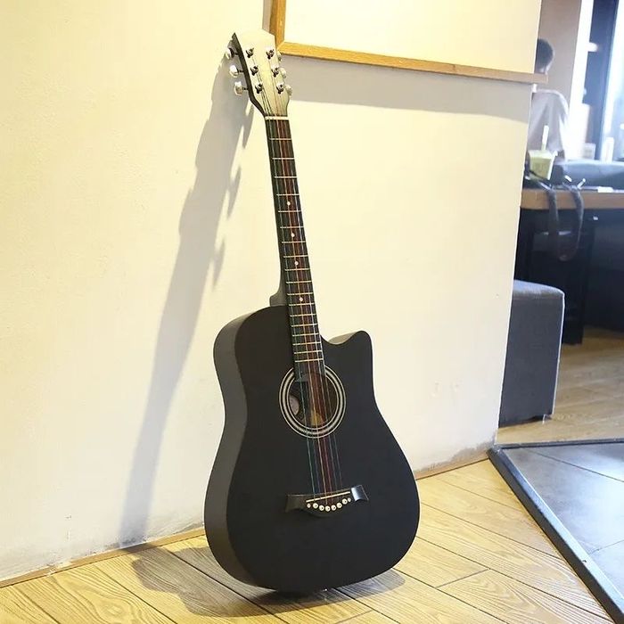 Черная гитара