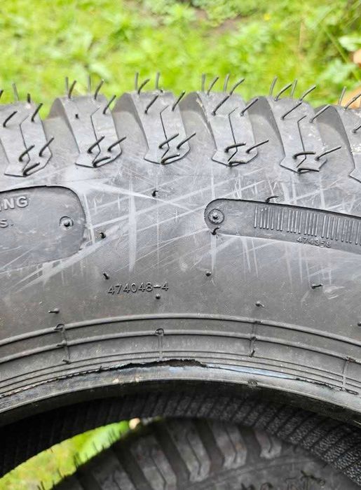 Anvelope TITAN Made in U.S.A-28X8.50-15