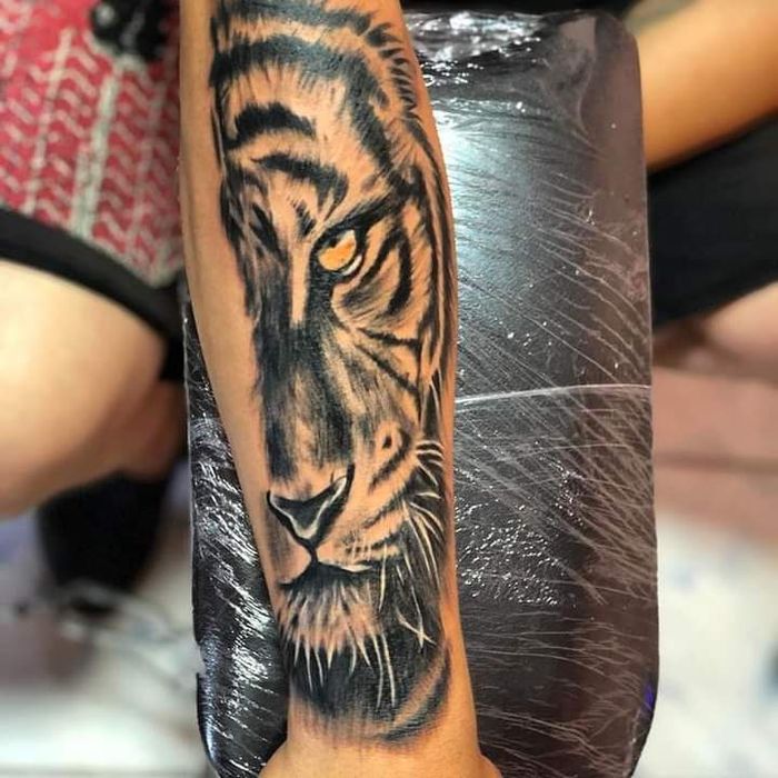 Tatuaje profesionale/cover tattoo/recondiționare tattoo
