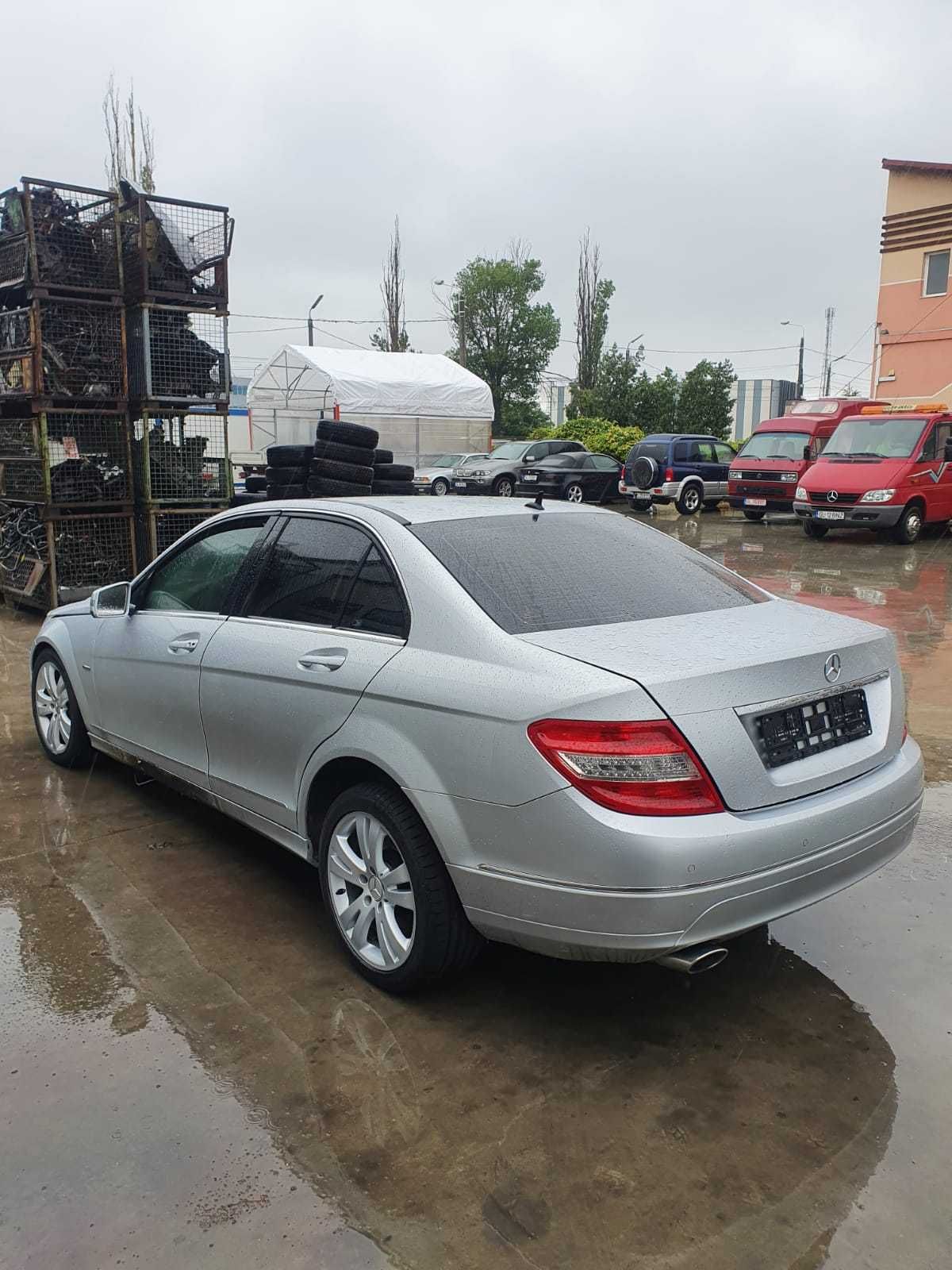 Mercedes c220 w204 cod motor OM651 AN 2009 Dezmembrez/Dezmembram