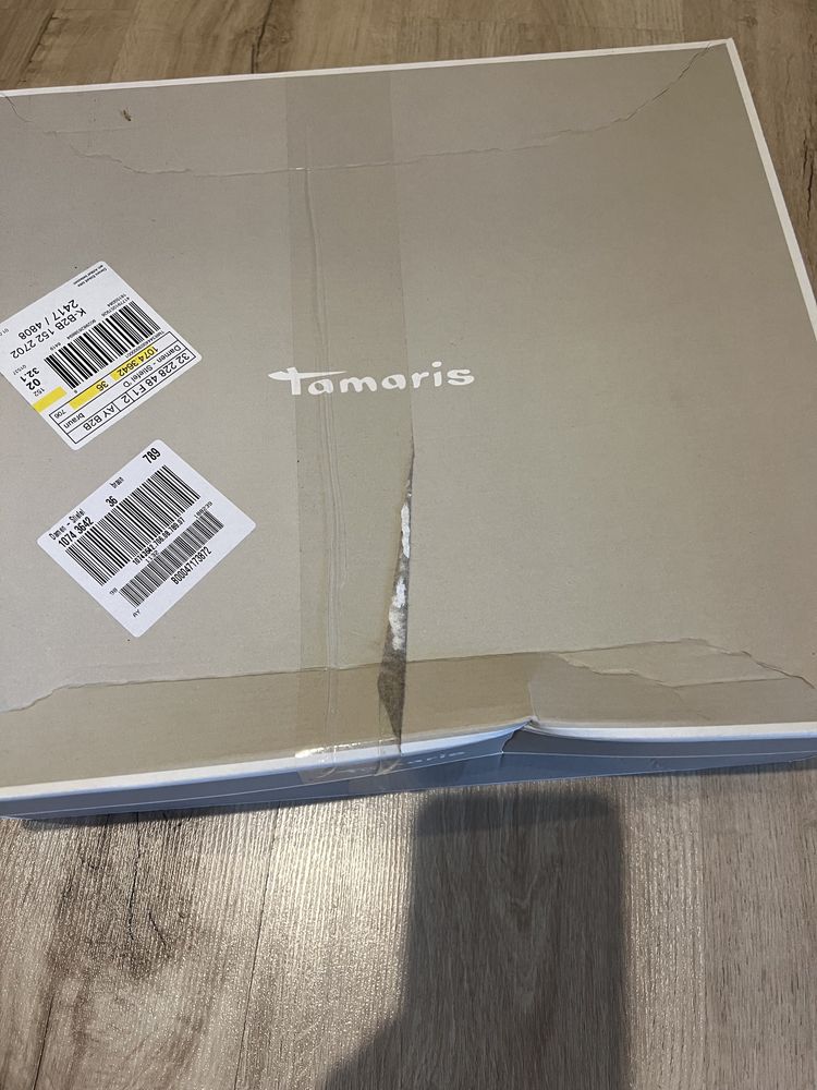 Продавам дамски боти Tamaris