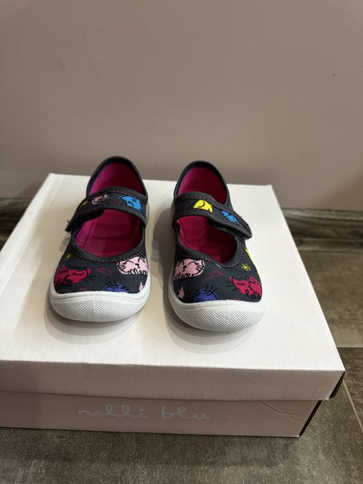 Детски пантофи колев и колев 28 размер