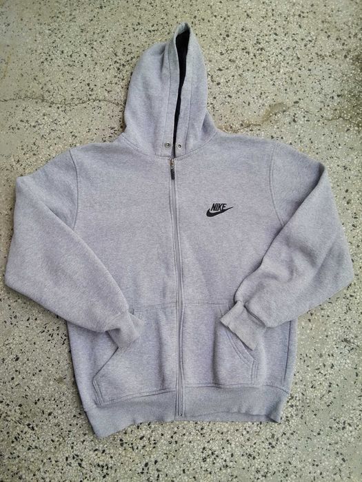 Суичър Nike в отлично състояние (М)