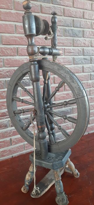 Прялка б.у деревянная