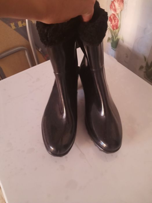 Резиновые сапоги женские
