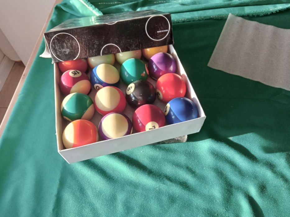 Bile biliard pentru mese