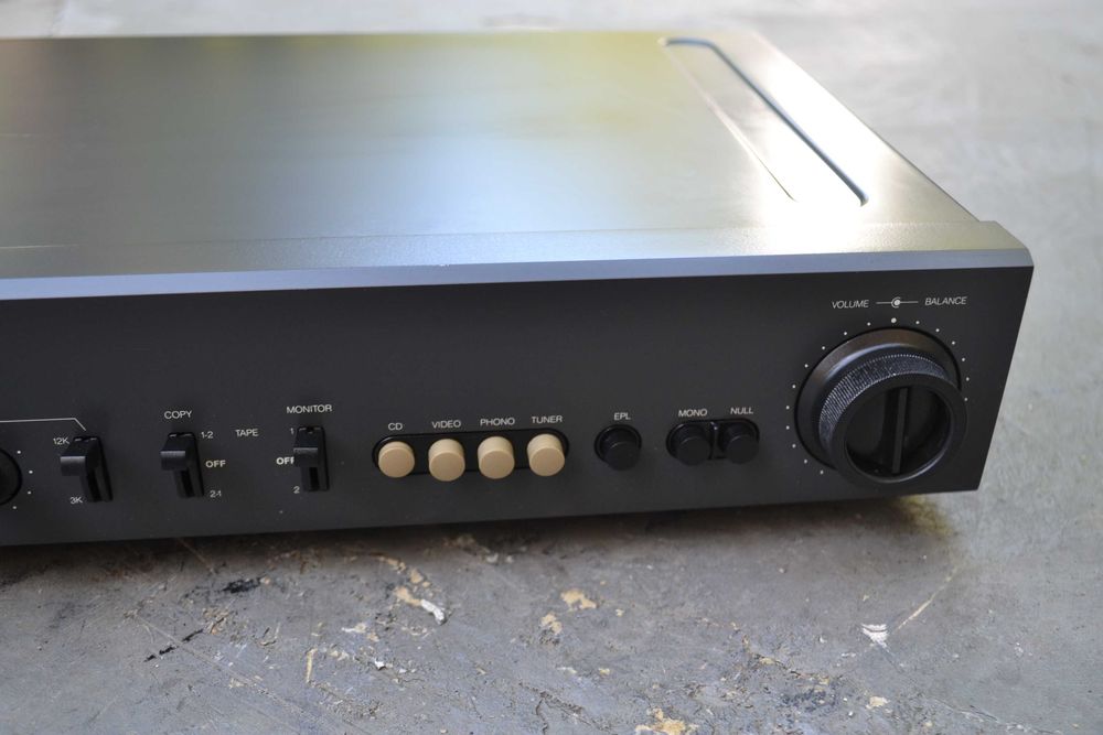PreAmplificator Nad 1300 Monitor Series