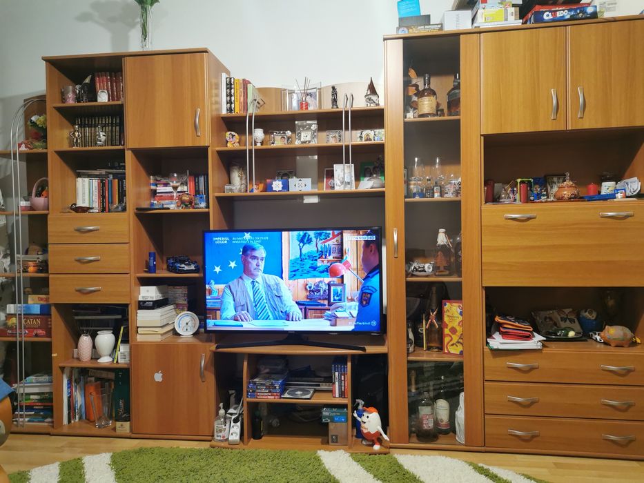 Mobila tineret sufragerie living 7 corpuri