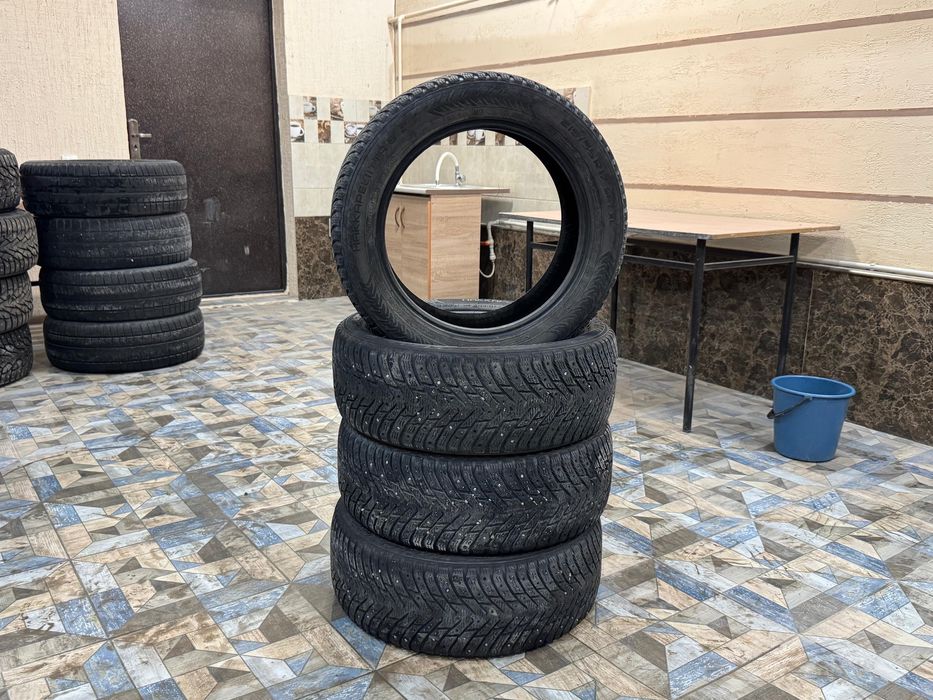 Зимние шины R17 Nokian