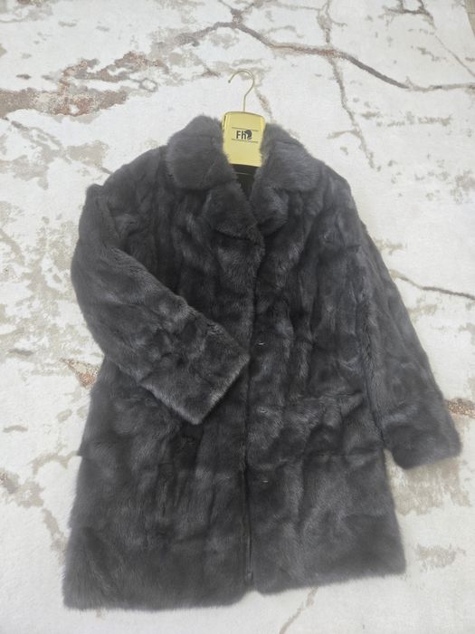 Продам шубу норковую