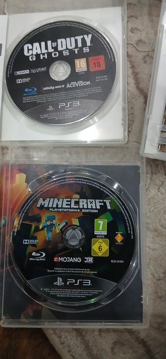 Vând sidi-uri ps3 stare bună