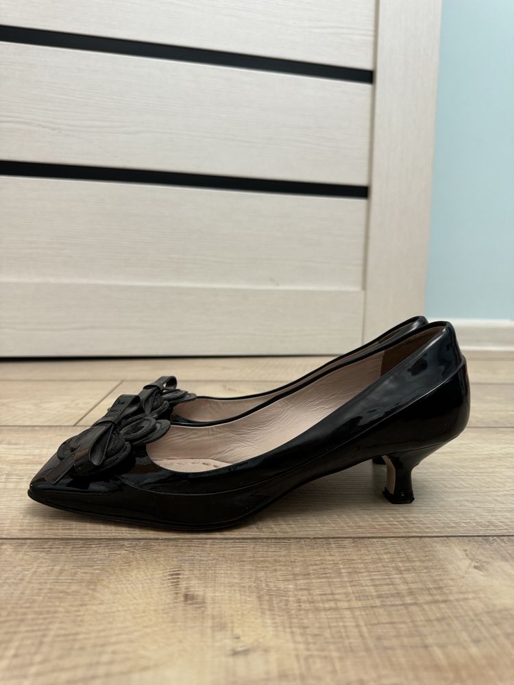 Женские туфли Miu Miu