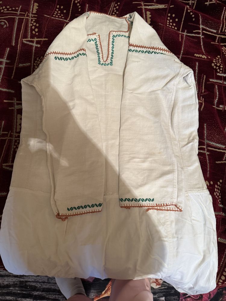 Vand camasa traditionala