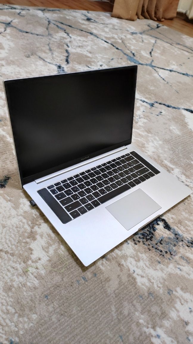 HONOR MagicBook 16 Pro