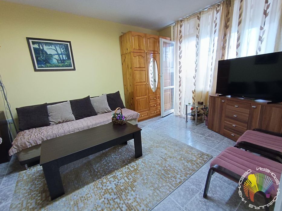 Дава се под наем Двустаен апартамент в Бургас, Център - 50 кв.м за 408 € - Снимка #9