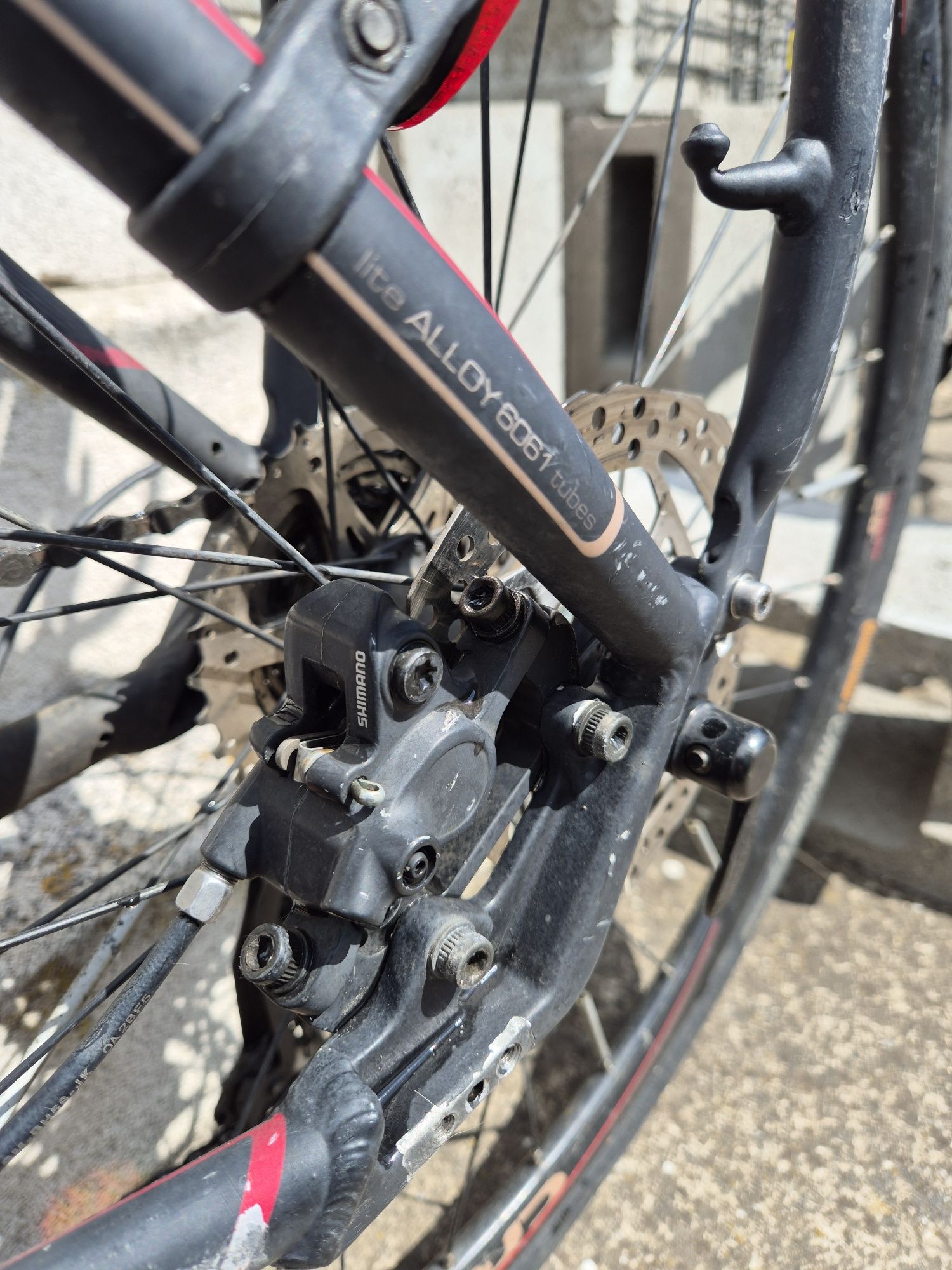Bicicleta Cross Travel Trekking 28"
