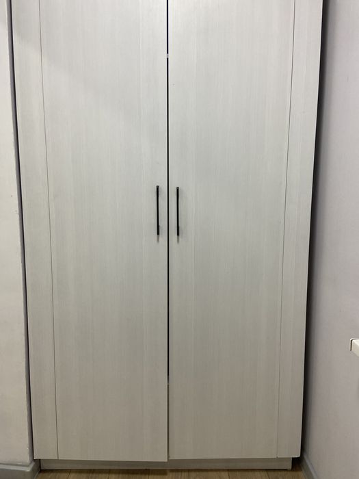 Белый шкаф 27000