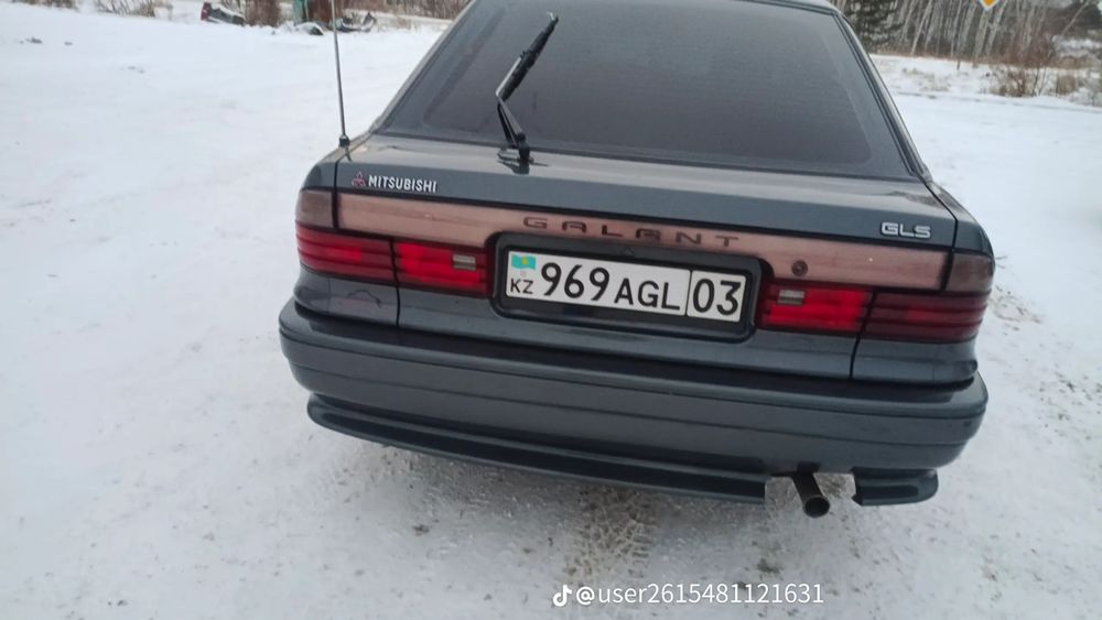Мицубиси Галант е33 2литра 8клап автомат