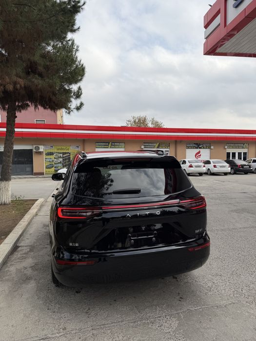 Aito M7 Ultra 4WD Full