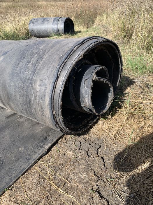 Vand banda de cauciuc uzata