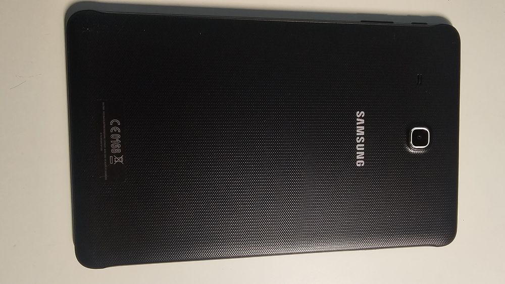 Tableta samsung galaxy tab e stare foarte bună