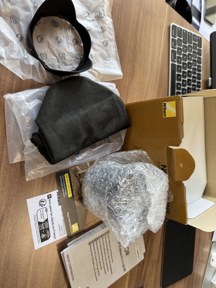 Nikon 10-20mm Obiectiv Foto DSLR f/4.5-5.6 AF-P G VR DX / Nou |
