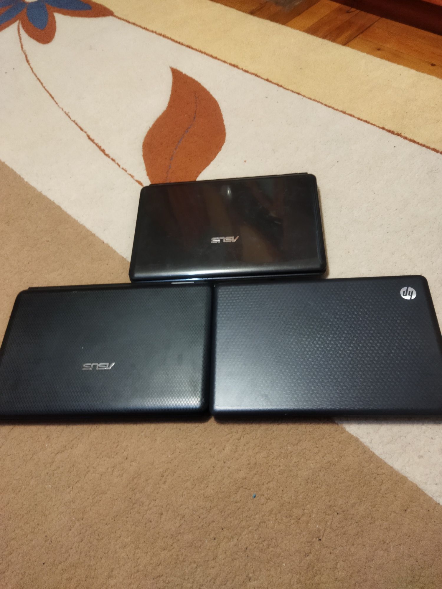 Vand laptop i3 Medion akoya e72 ,Asus și Hp16