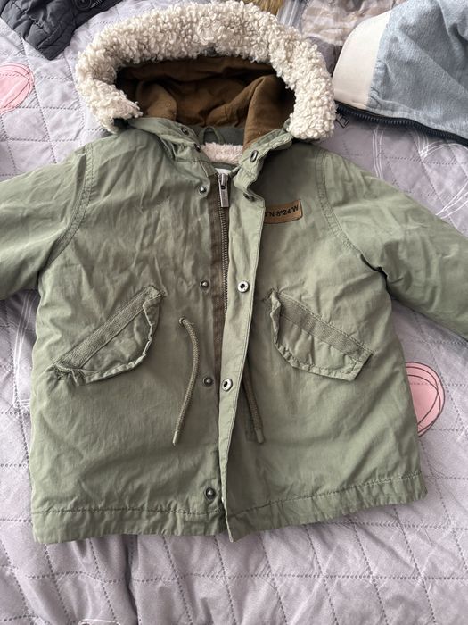 Продам детскую парку Zara