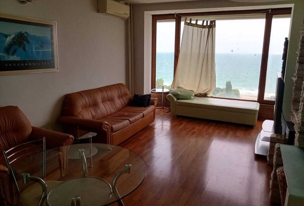 Дава се под наем Двустаен апартамент в Бургас, Лазур - 66 кв.м за 124.95 € - Снимка #1