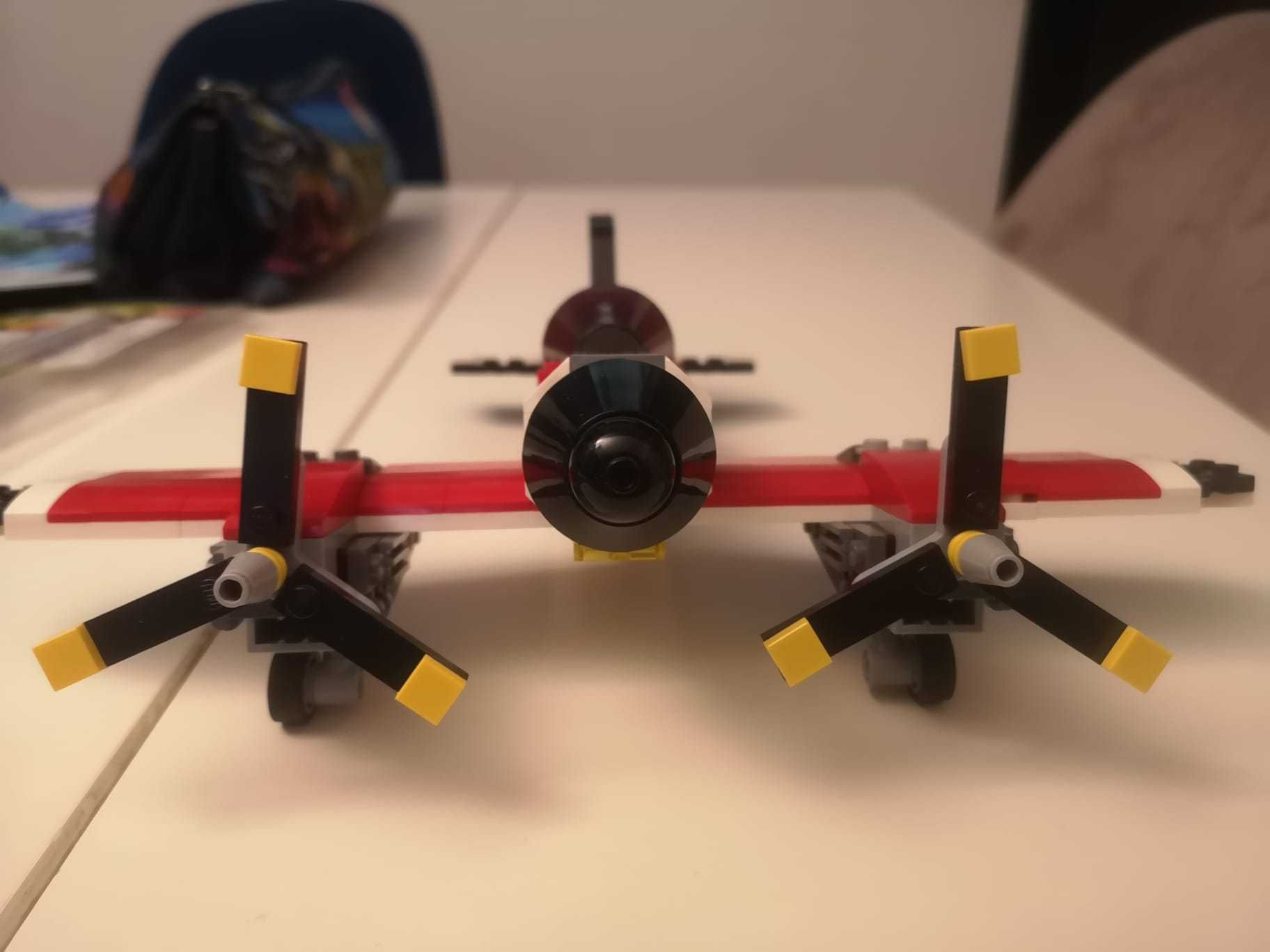 Lego Creator 3:1 Propeller Plane 31047