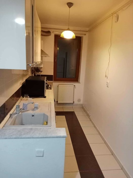 Inchiriez apartament in Baia mare pe strada  Vic