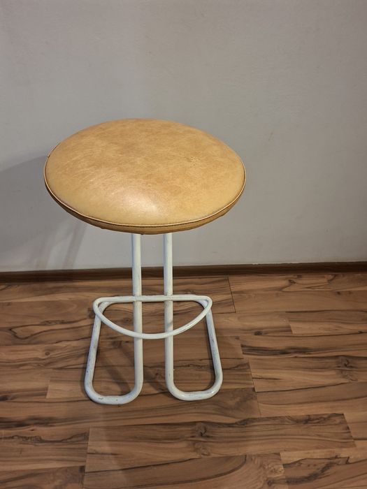 Scaun bar înalt crem