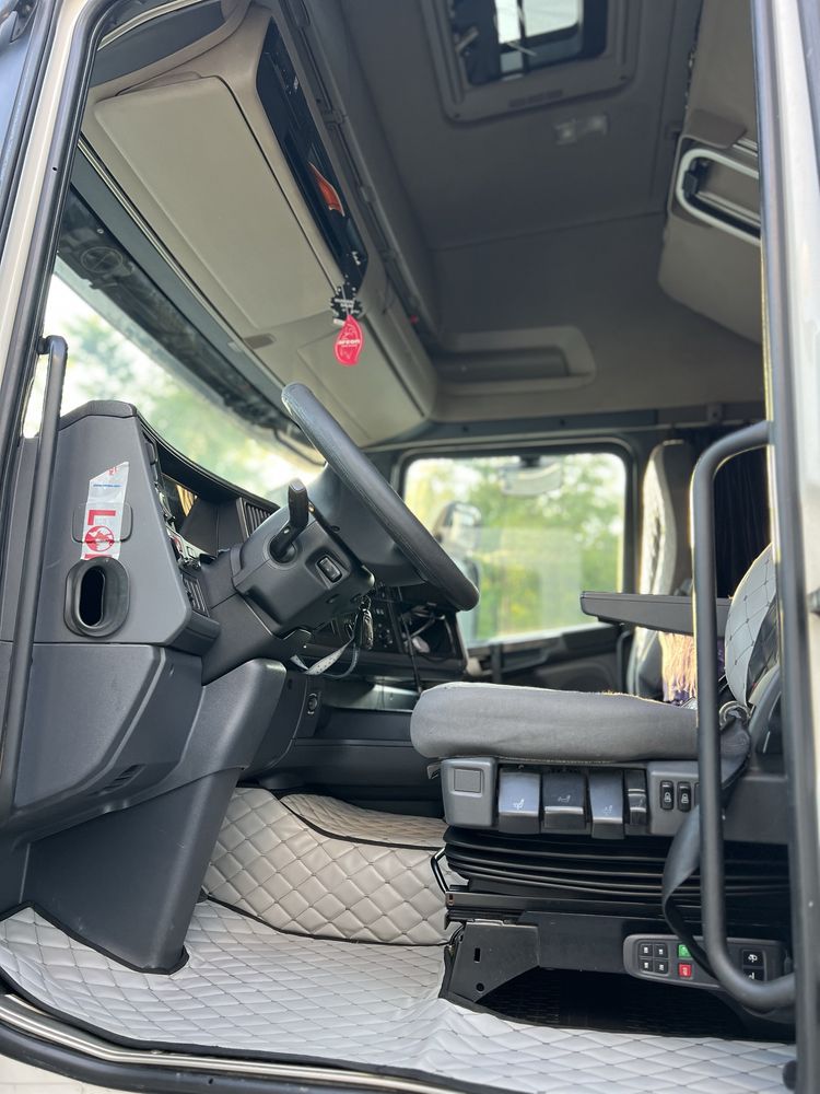 Scania R 410 Mega
