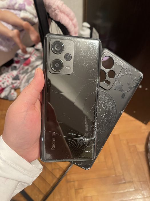 Redmi Note 12 Pro+ 5G 256/12gb В идеале