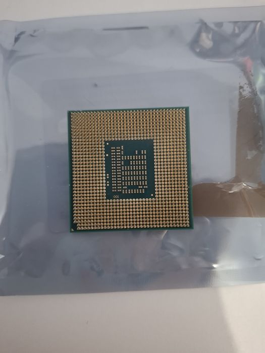 Procesor laptop Intel Celeron 1000M dual core 1.8GHz