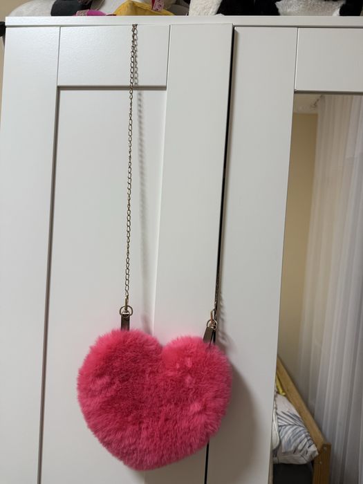 Продам сумочку для девочки