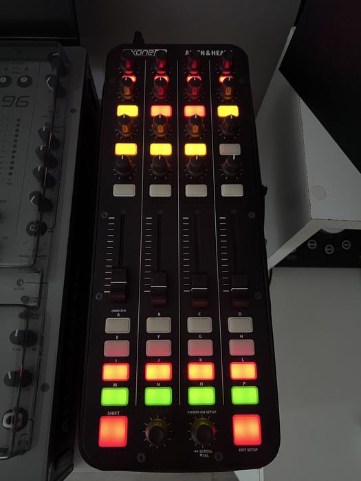 Controller MIDI Allen&Heath Xone K1