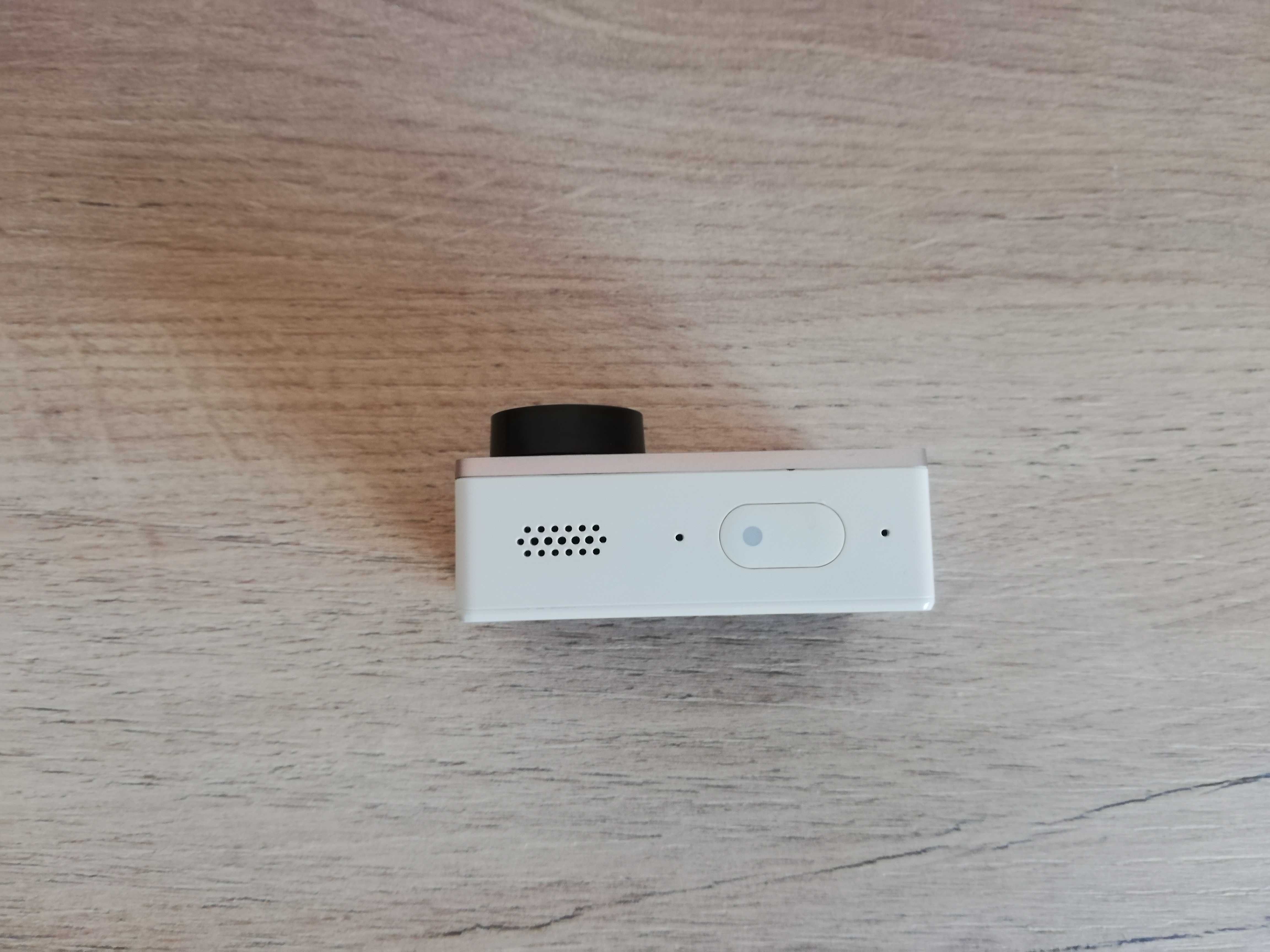 Камера Xiaomi YI 4K action camera 12mpx