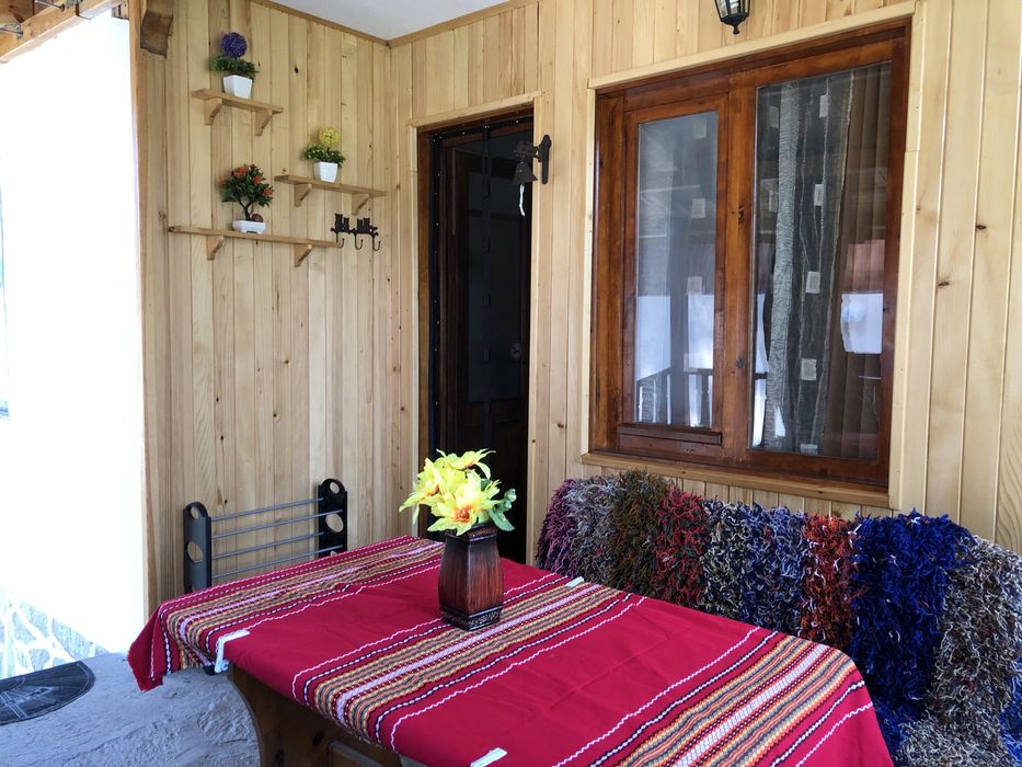 Къща за гости “Sunrise”- Цигов Чарк