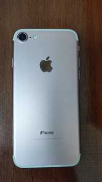 iPhone 7  32 гигабайт памяти