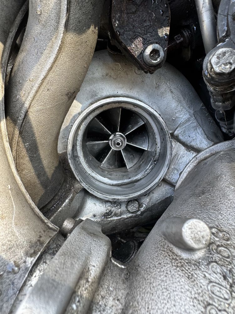BMW 335D на части