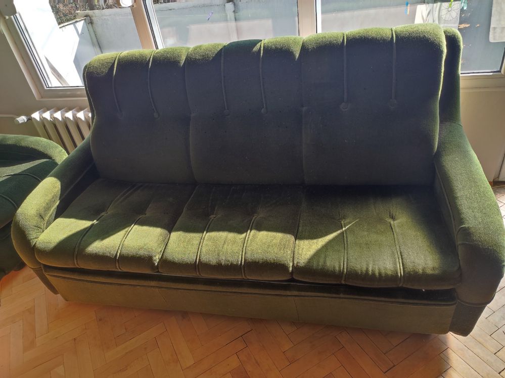 Старинен диван