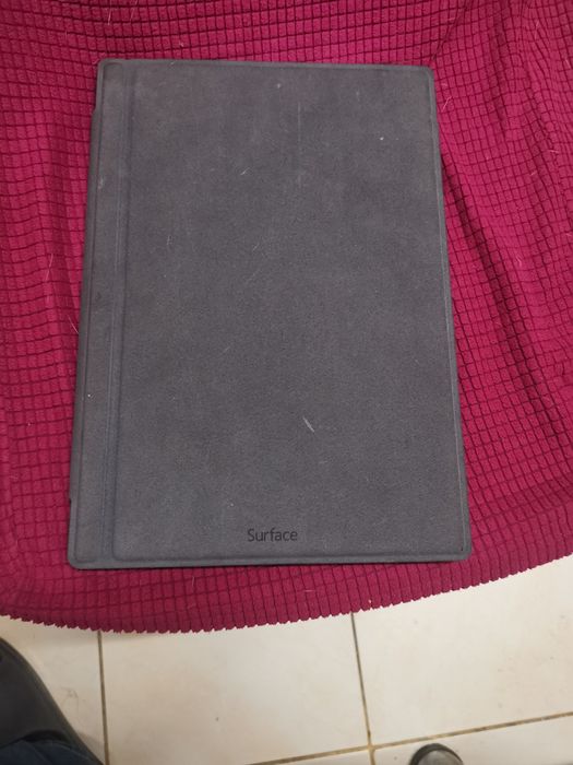 Microsoft surface core I5 ssd 128 gb