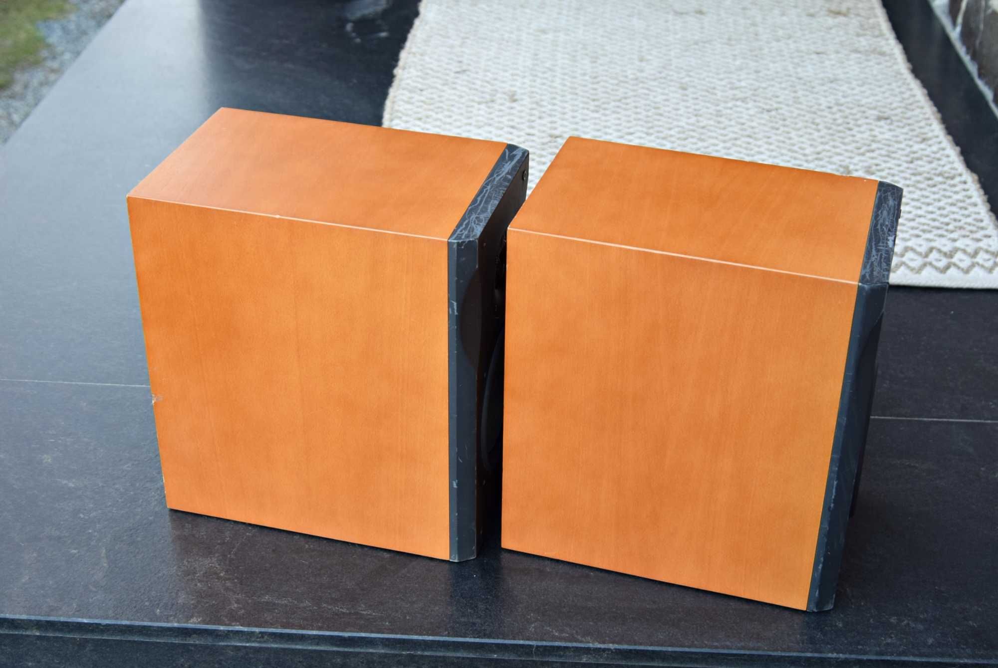 Boxe Acoustic Research Helios B 15 Executive