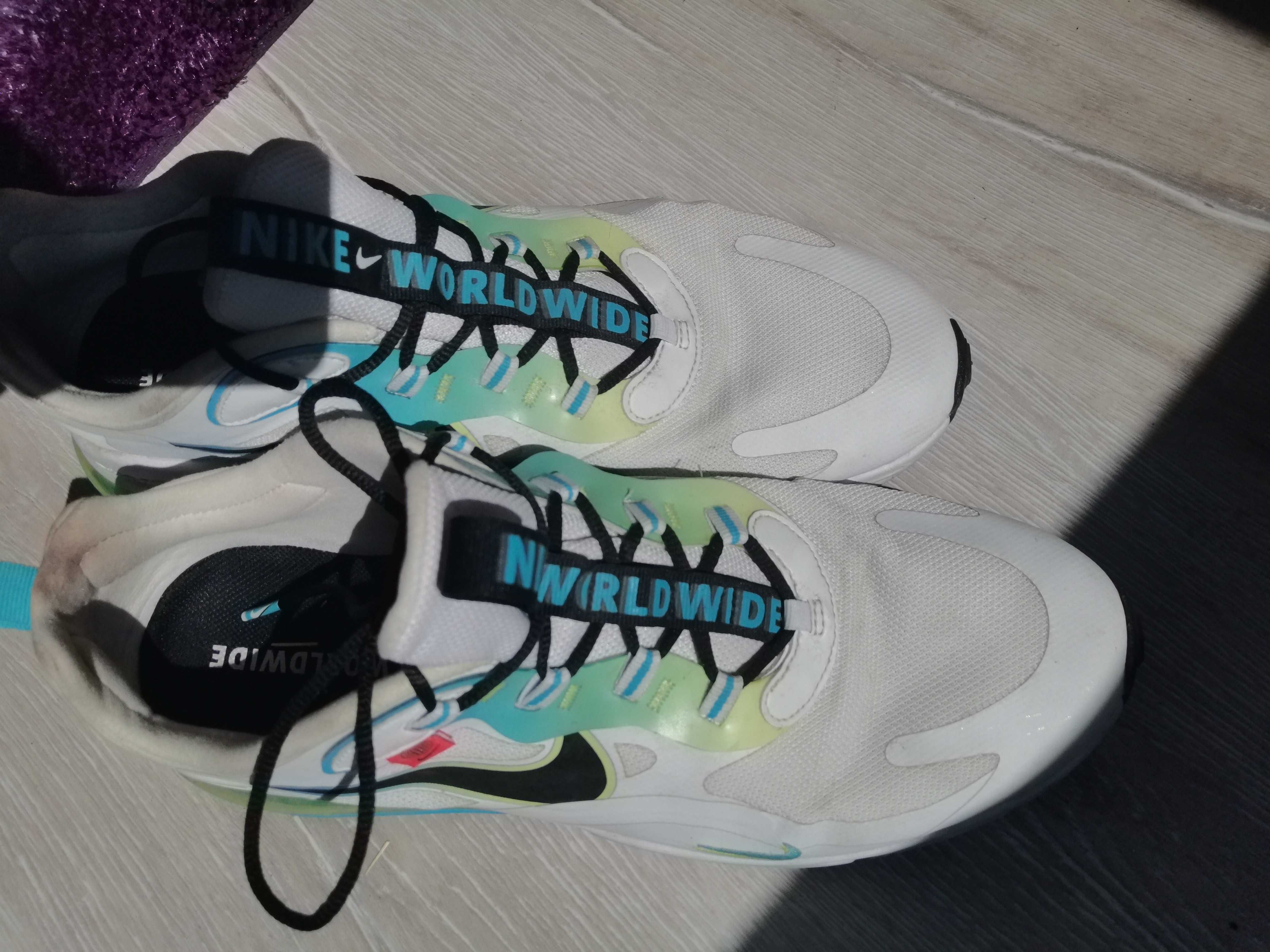 Мъжки маратонки Nike Air Max 270 React SE "Worldwide Pack" Бели 46
